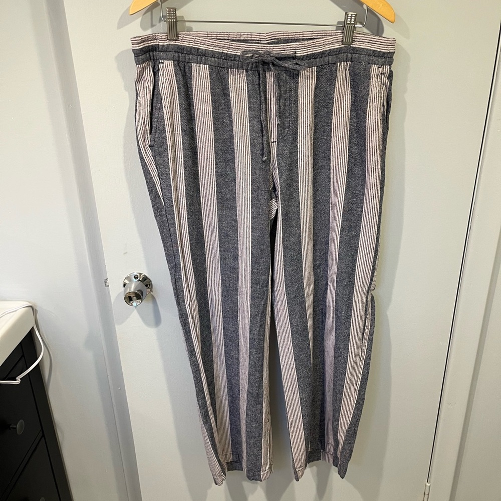 Old Navy linen blend pants